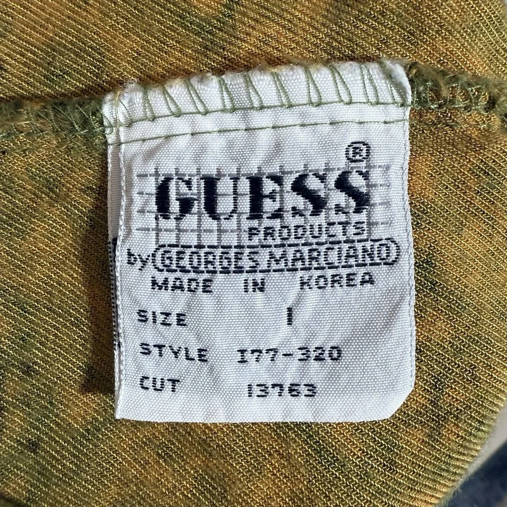Vintage 80s Guess by Georges Marciano Rayon Shirt Made in Korea Green S/M‎ Rare